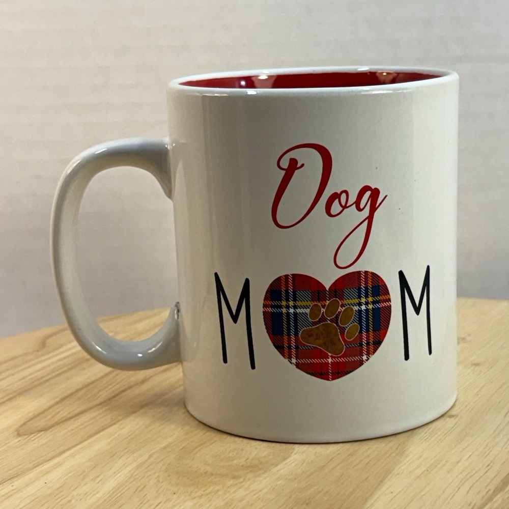 Global Design Connections Dog Mom Heart Paw Print Ceramic Coffee Mug White Red